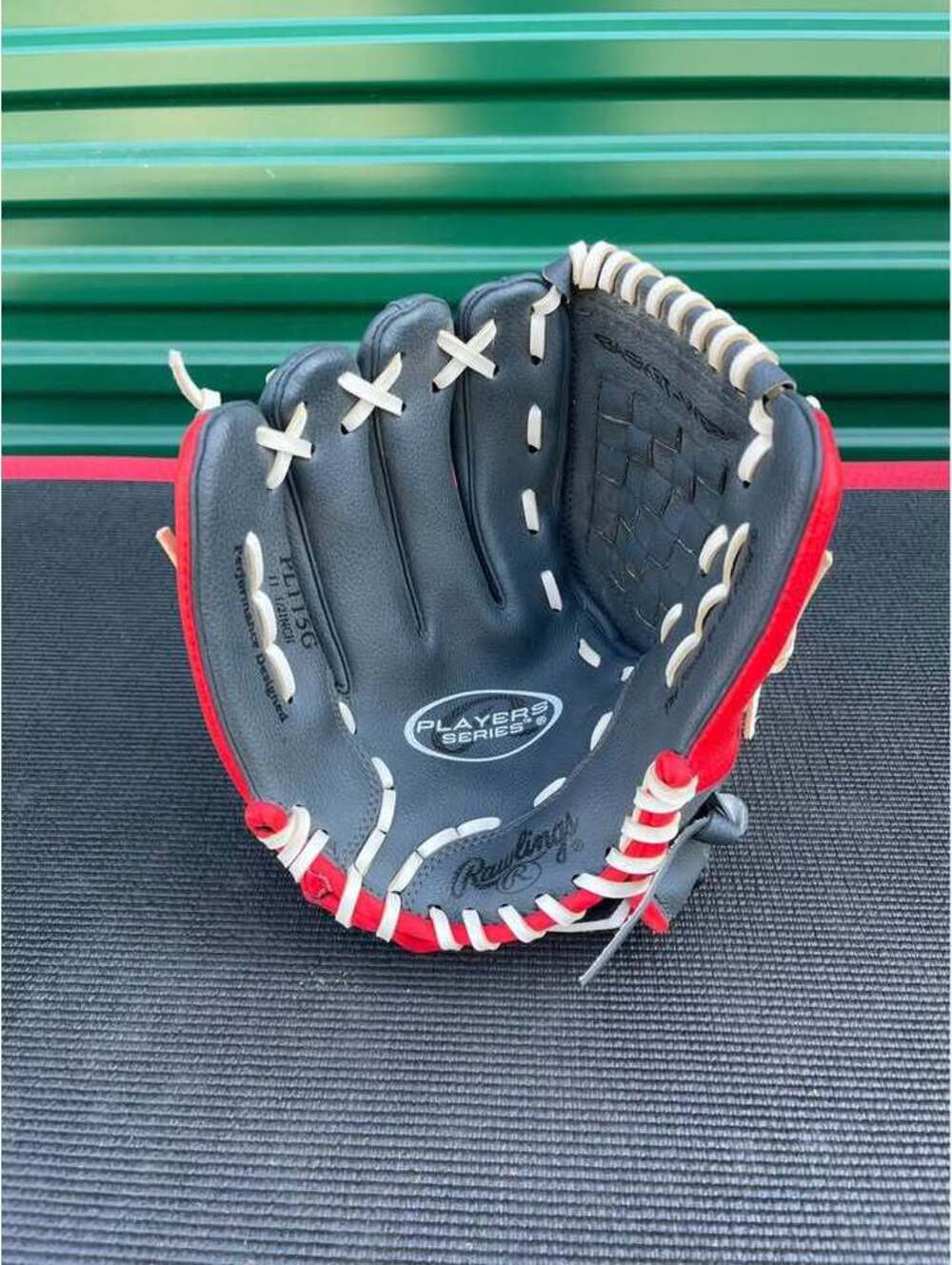 Rawlings Players Series PL115G Baseball Glove Left Handed